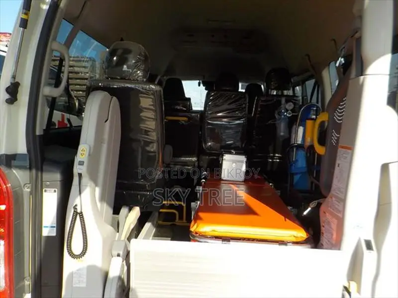 Toyota Hiace Ambulance 2020