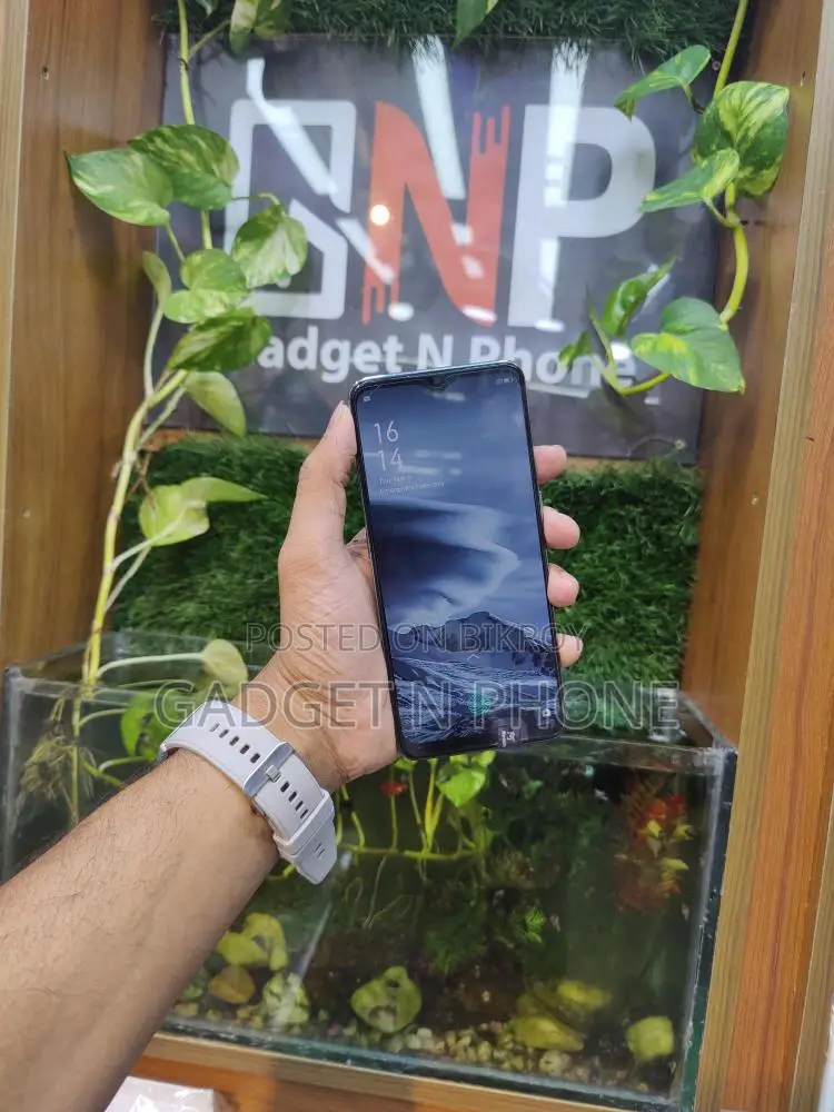 OPPO F15 8500 (Used)