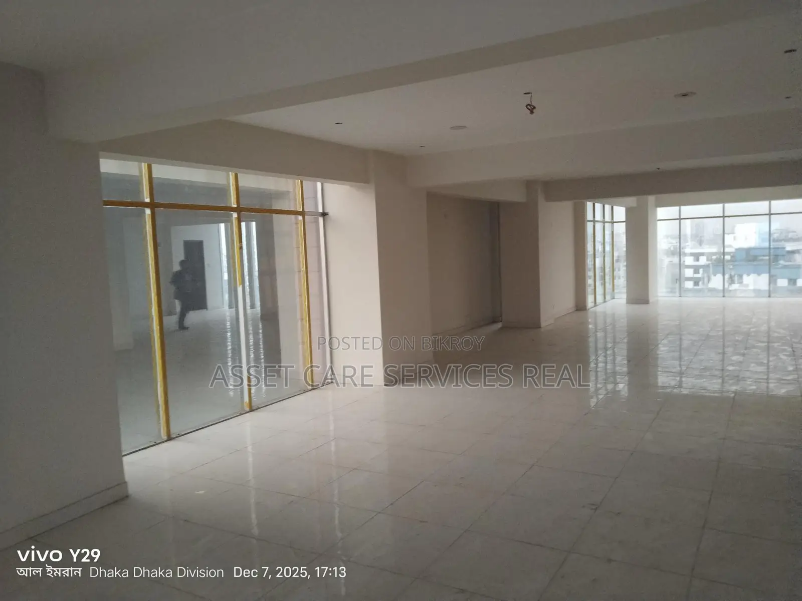 1300 Sqf Commercial Space for Rent @ Badda Link Road