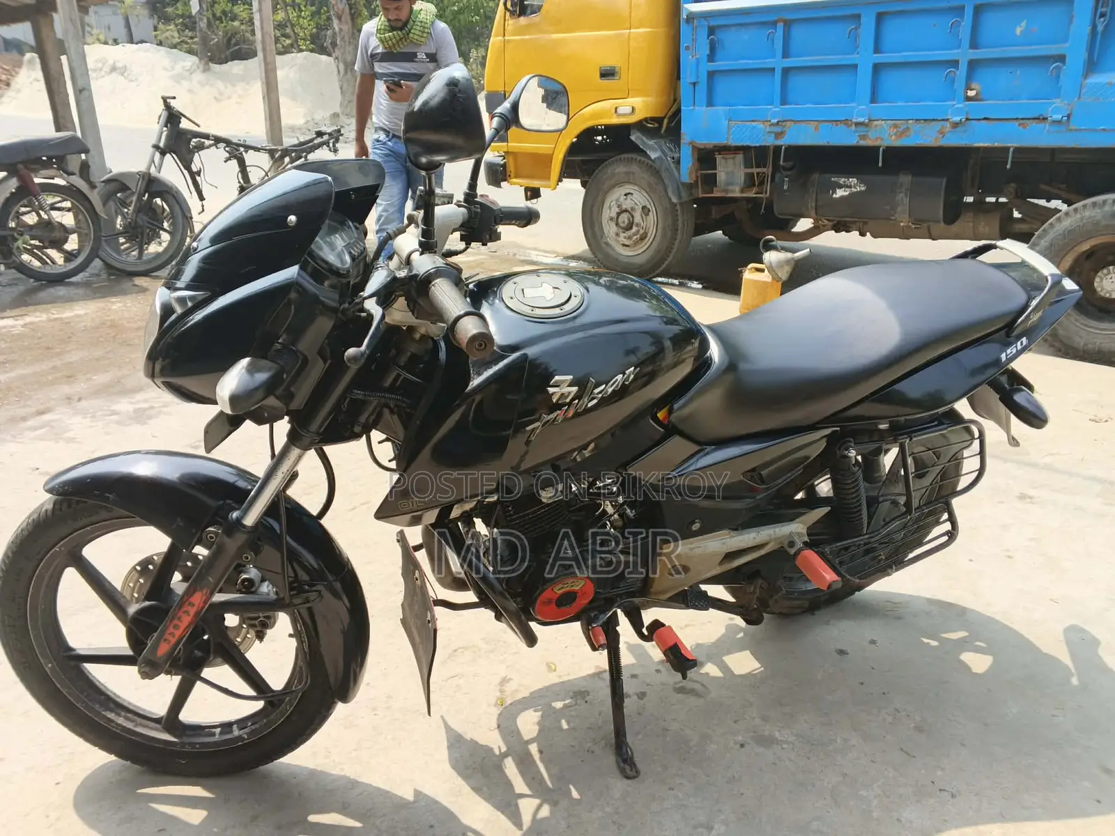 Bajaj Pulsar 150 - 2014