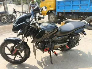 Bajaj Pulsar 150 - 2014