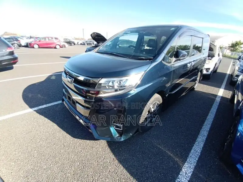 Toyota Noah WXB 2020