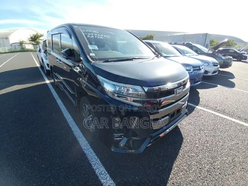 Toyota Noah WXB 2020