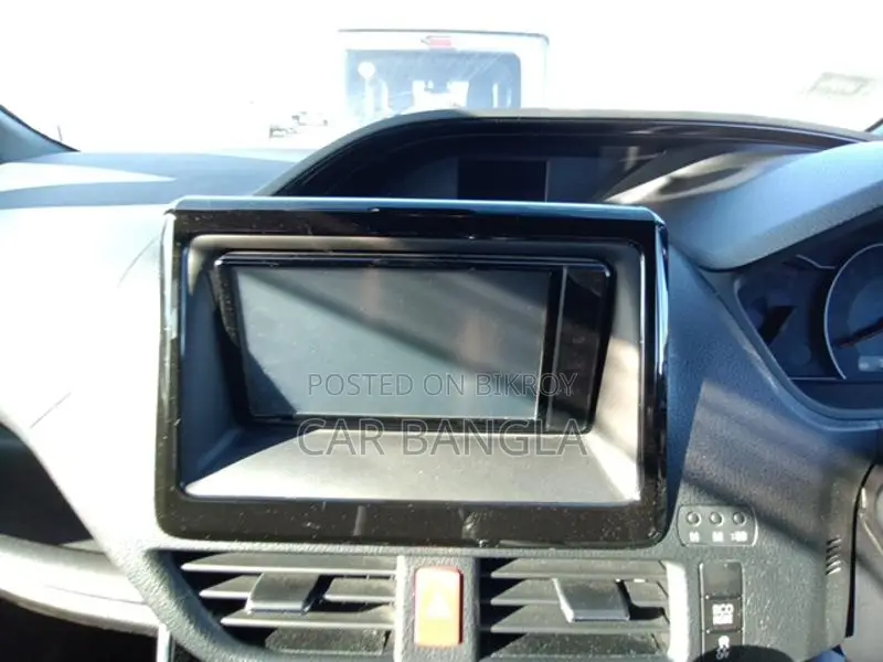 Toyota Noah WXB 2020