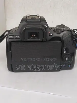Canon Eos 250d Camera