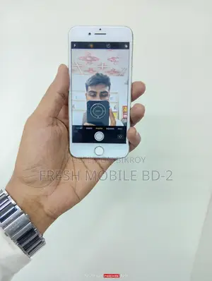 Apple iPhone 8 (Used)