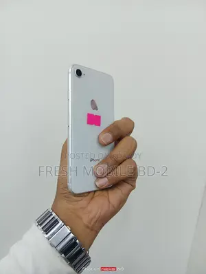 Apple iPhone 8 (Used)