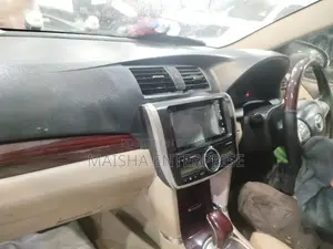 Hyundai H1 Microbus 2012