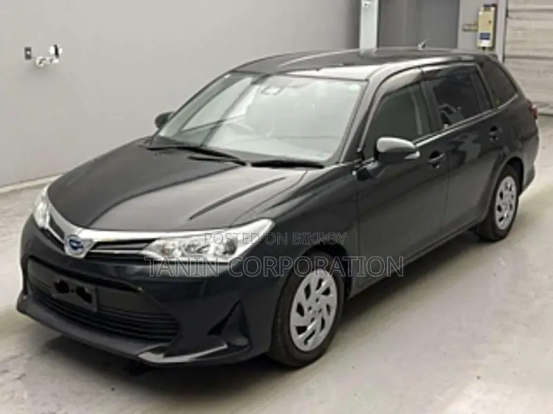 Toyota Fielder Hybrid EX 2020