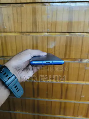 OnePlus 8 Pro Mobile (Used)