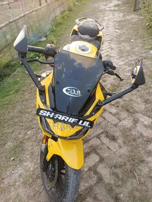 Hero Karizma . 2024