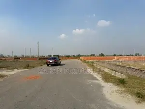Bashundhara P Block 10 Katha Corner Plot for Sale