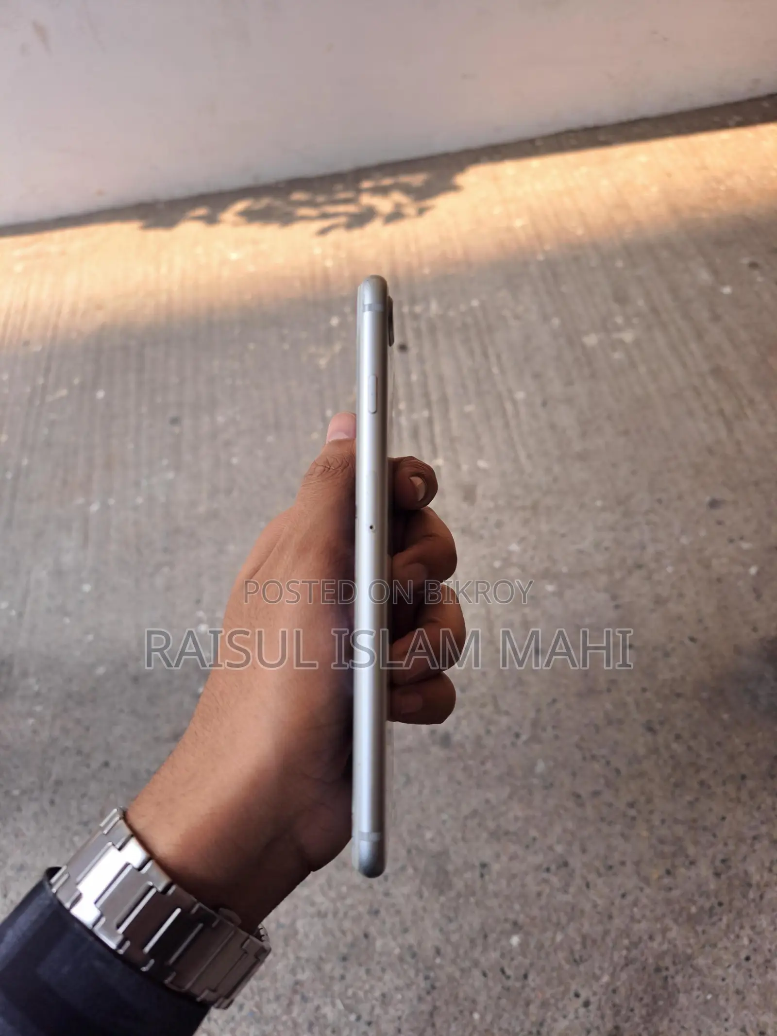 Apple iPhone 8 Plus (Used)