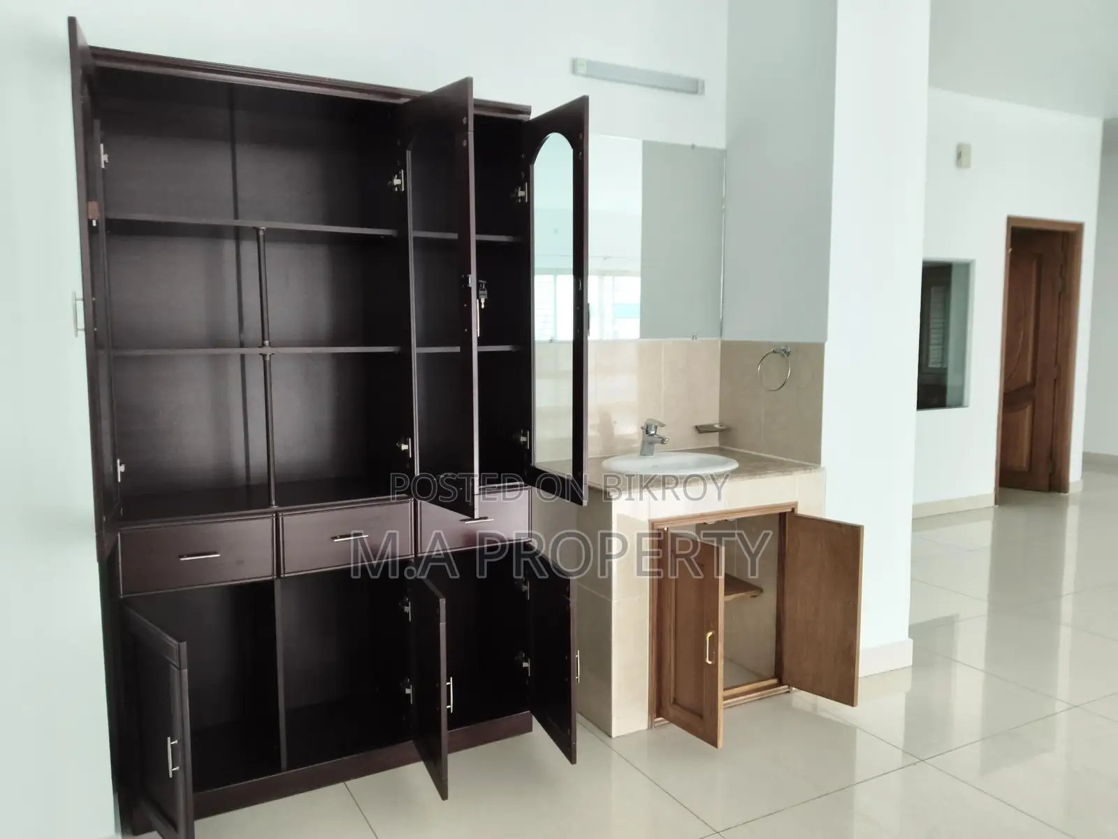 Apartment Rent Gym+Swimming 4-Bed 2-Carpark