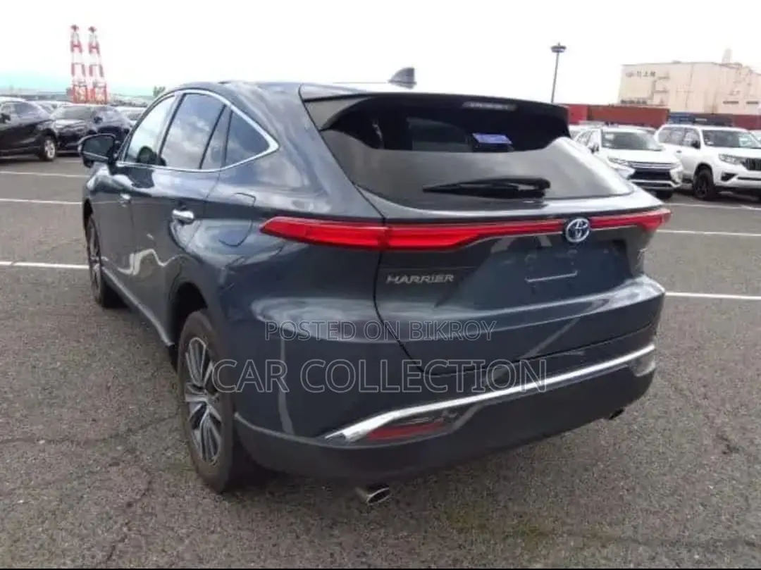 Toyota Harrier G Hybrid Gray 2020