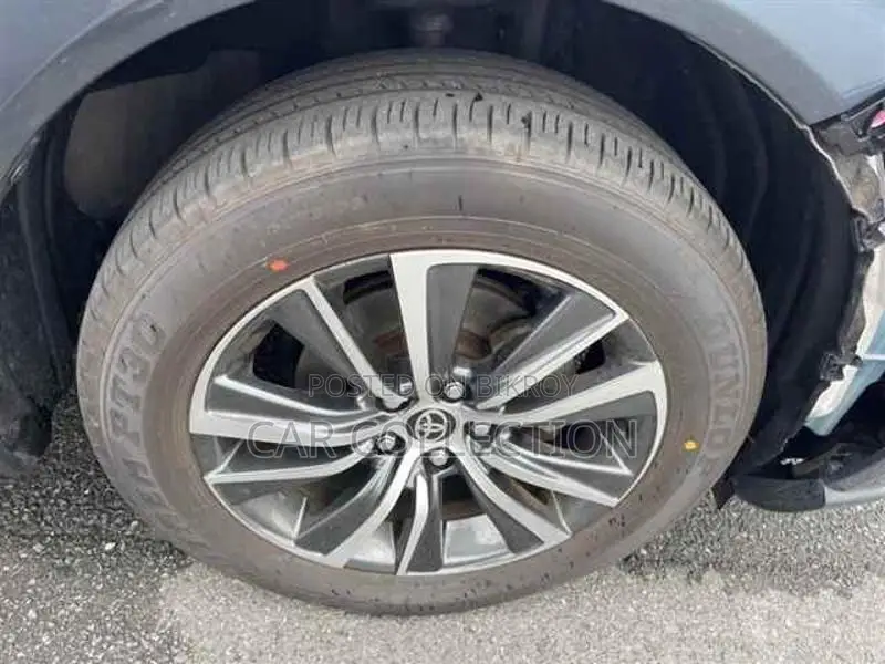Toyota Harrier G Hybrid Gray 2020