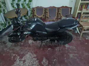 Yamaha FZs V2 . 2022