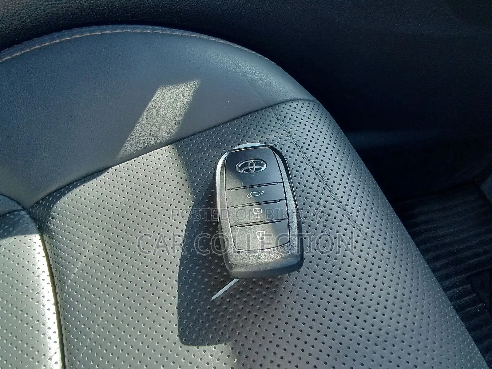 Toyota Harrier Z Leather Hy Black 2021
