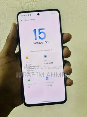 Vivo V30 Lite 8/256 (Used)