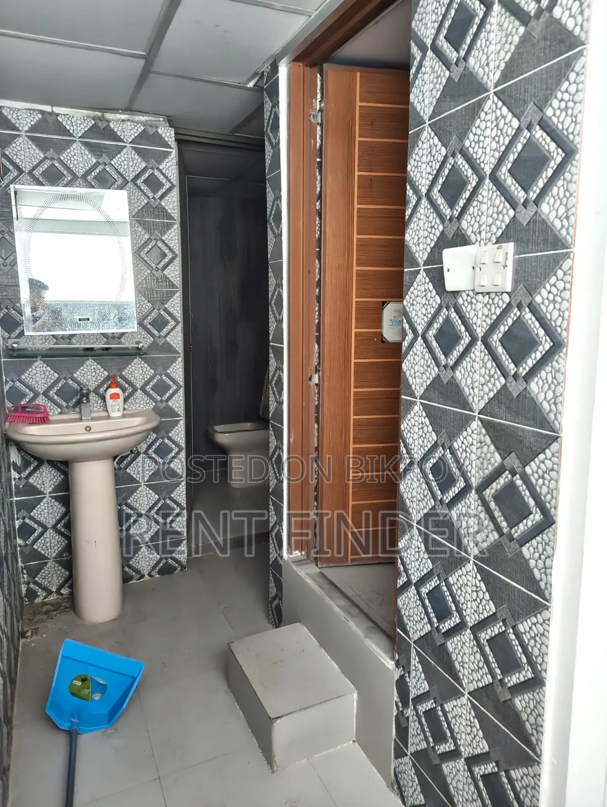 Full-Furnished office space Commercial Building Gulshan 2