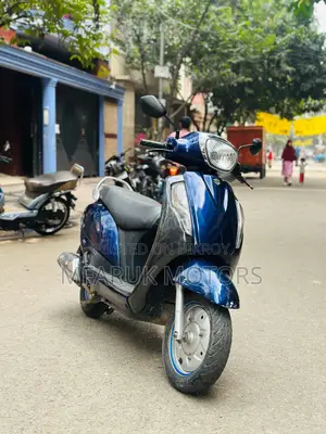 Suzuki Access 125 . 2021