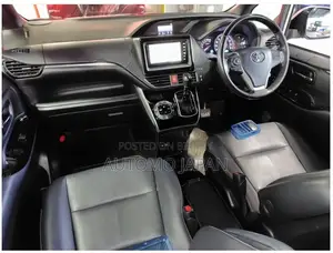 Toyota Esquire GI 2020
