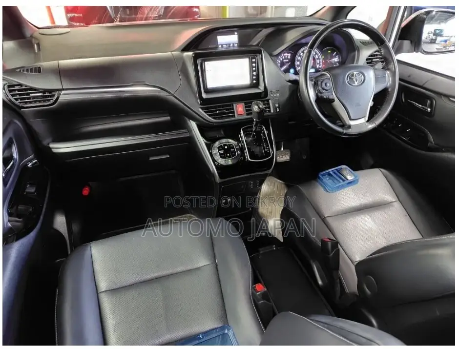 Toyota Esquire GI 2020