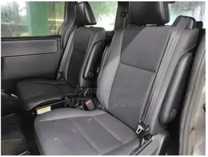 Toyota Esquire GI 2020