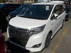Toyota Esquire GI 2019