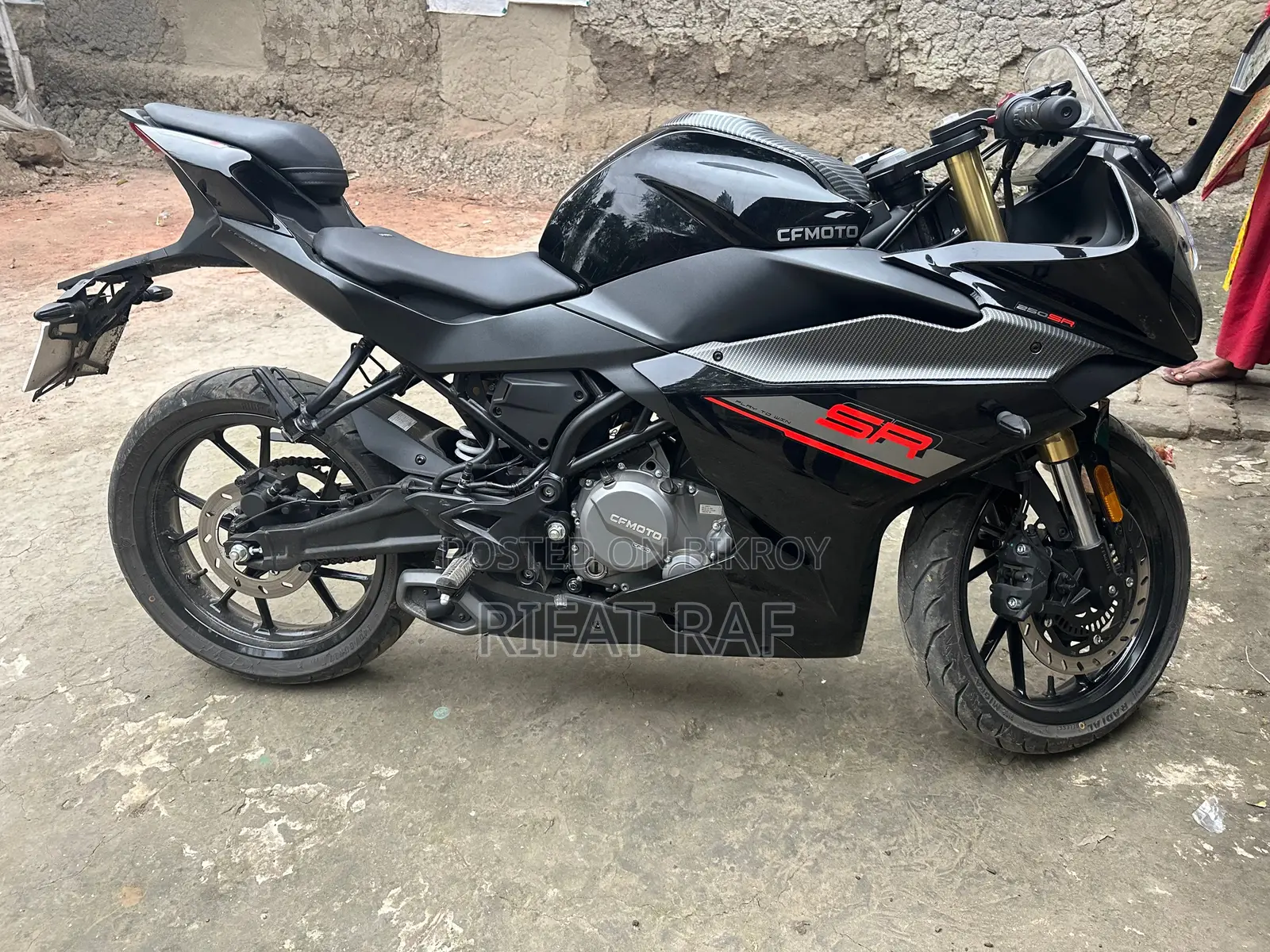 CFMoto SR250 black 2026