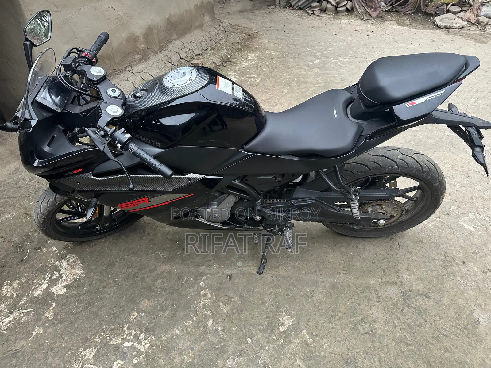 CFMoto SR250 black 2026