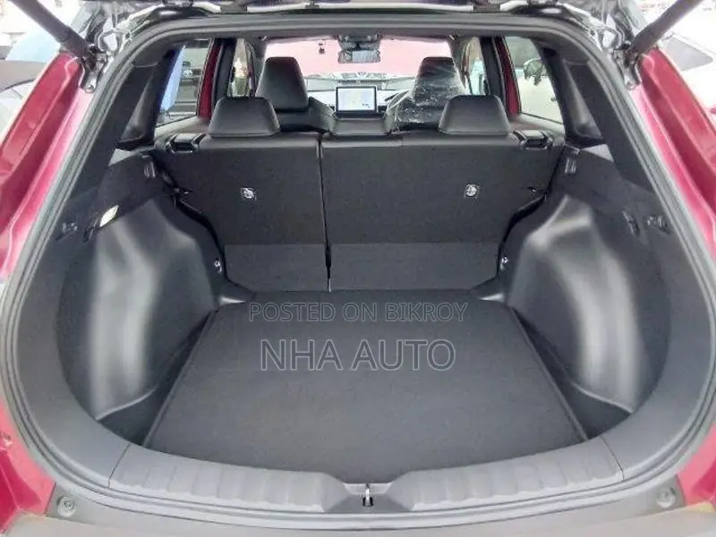 Toyota Corolla Cross Z LEATHER HARDTOP 2024