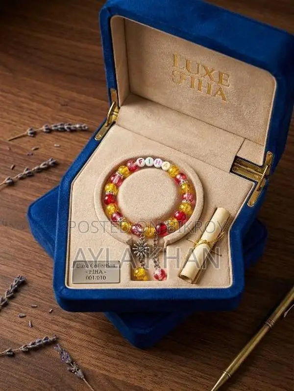Customized Name Bracelet for Your Loved One – The Best Gift!