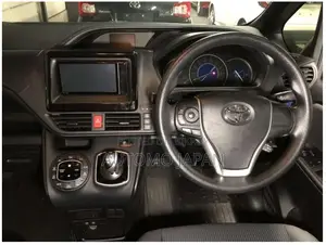 Toyota Noah X 2020