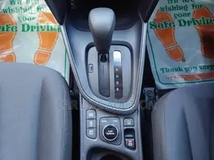 Toyota Yaris Cross Hybrid X pre order 2021