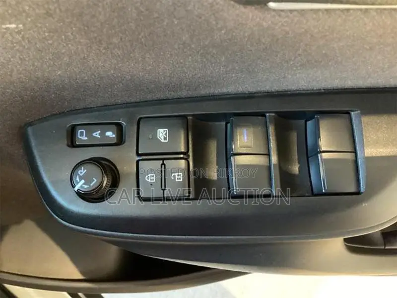 Toyota Yaris Cross Hybrid Z pre order 2021