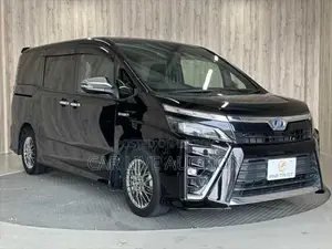 Toyota Voxy Hybrid ZS KIRAMEKI 2021