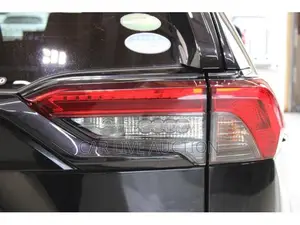 Toyota RAV4 Hybrid X pre order 2021