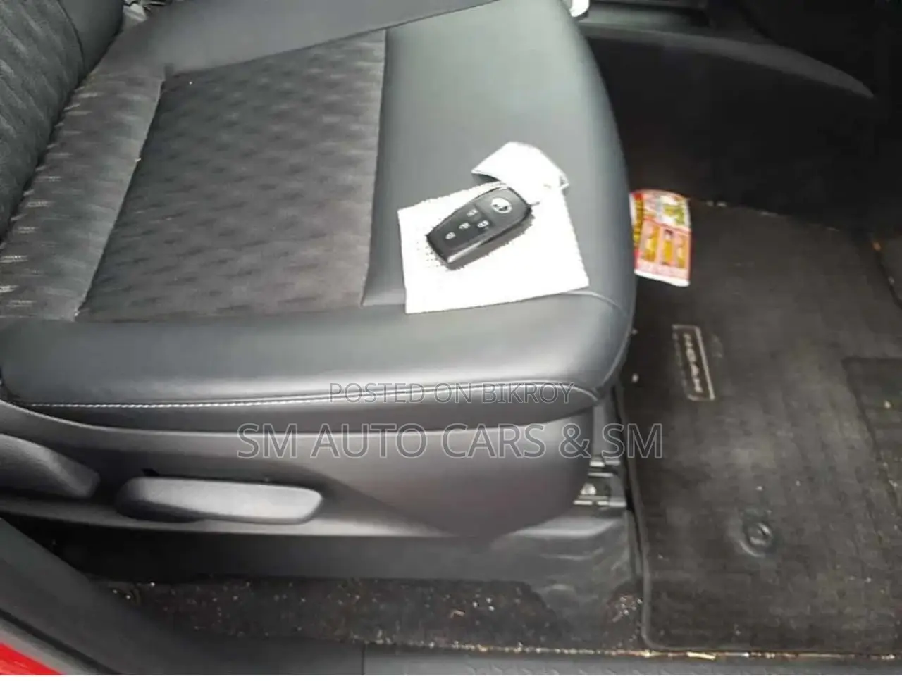 Toyota Noah Hybrid SZ Red Wine 2022