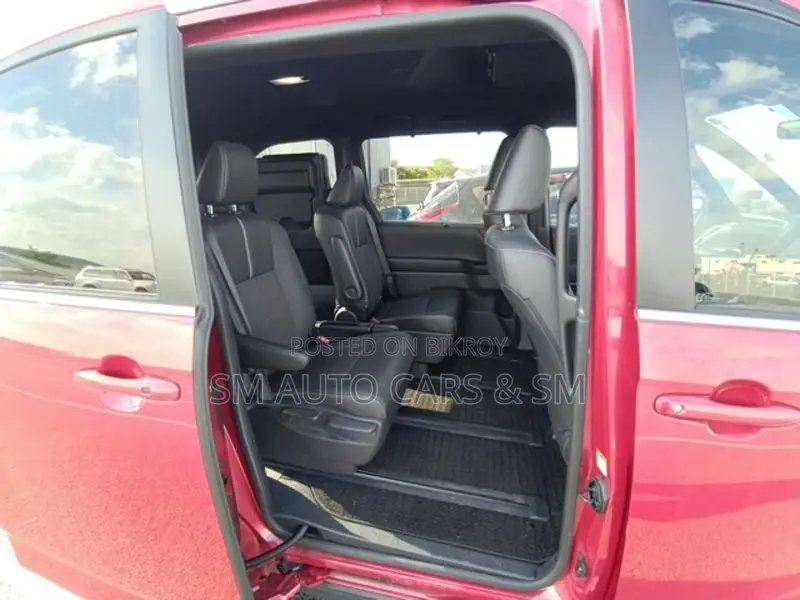 Toyota Noah Hybrid SZ Red Wine 2022