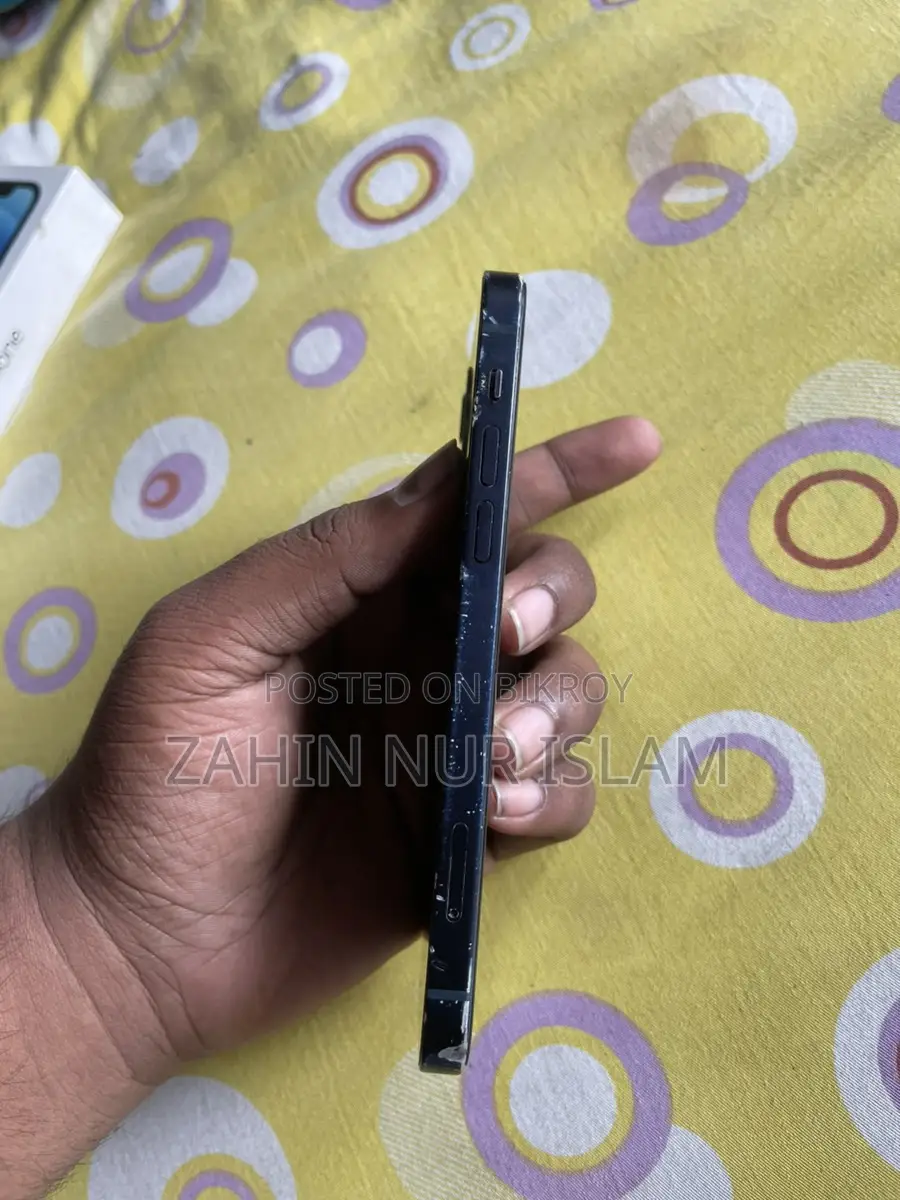 Apple iPhone 12 2024 (Used)