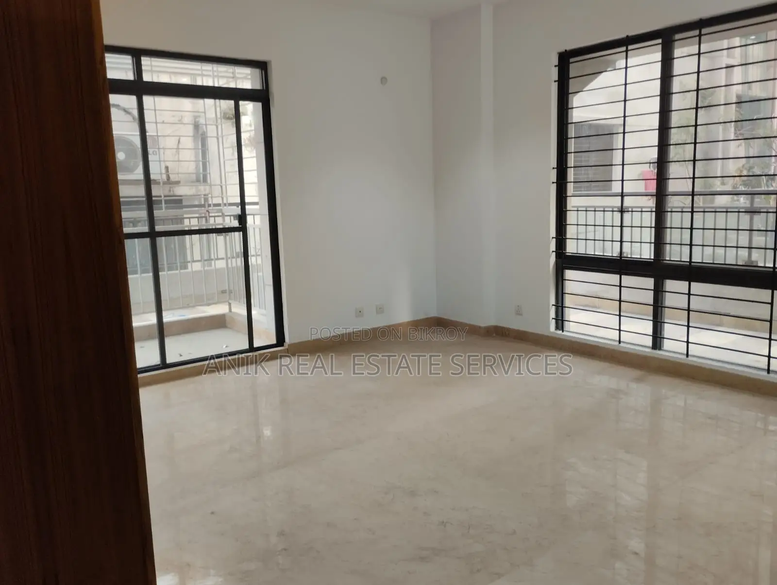 Swmming Pool Gym 4200 Sft Flat Rent At Gulshan North