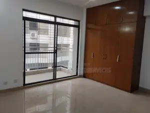 Swmming Pool Gym 4200 Sft Flat Rent At Gulshan North