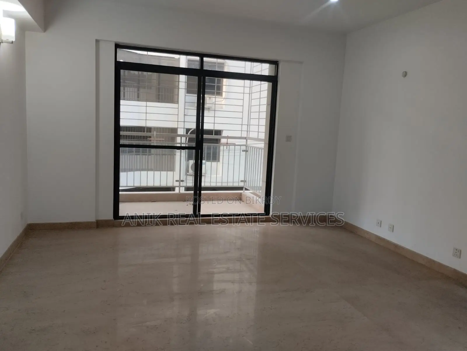Swmming Pool Gym 4200 Sft Flat Rent At Gulshan North
