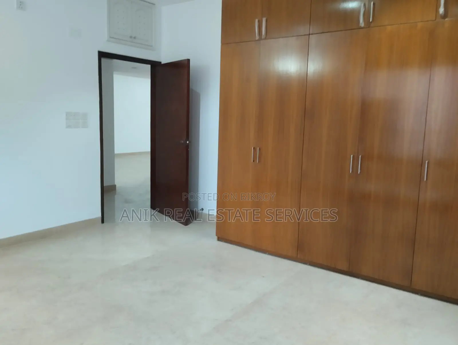 Swmming Pool Gym 4200 Sft Flat Rent At Gulshan North
