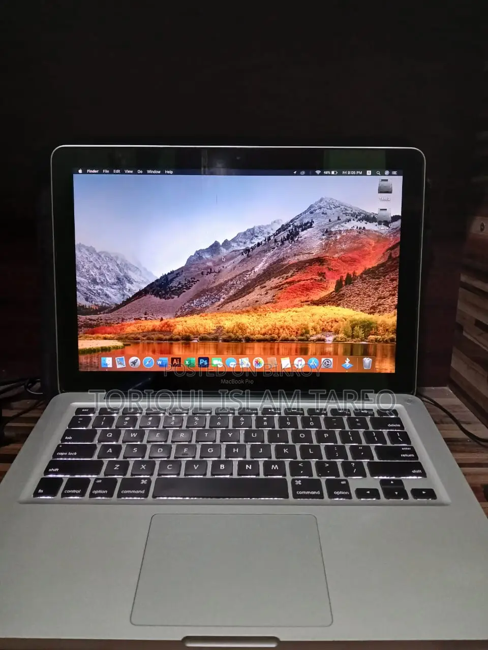 Apple Macbook Pro i7