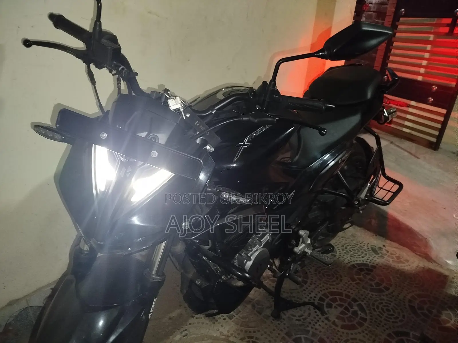 Hero Xtreme 125R . 2025
