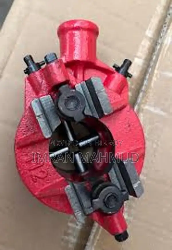 Pipe threading machine