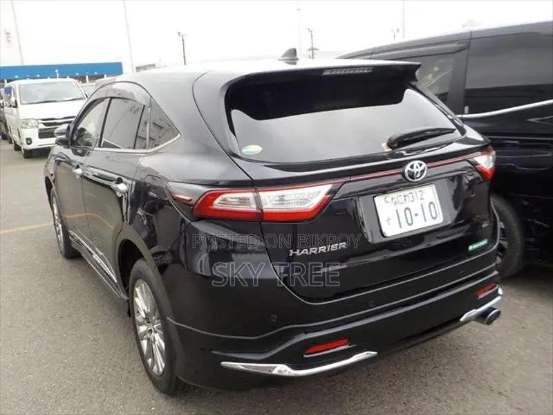 Toyota Harrier ProGress 2020
