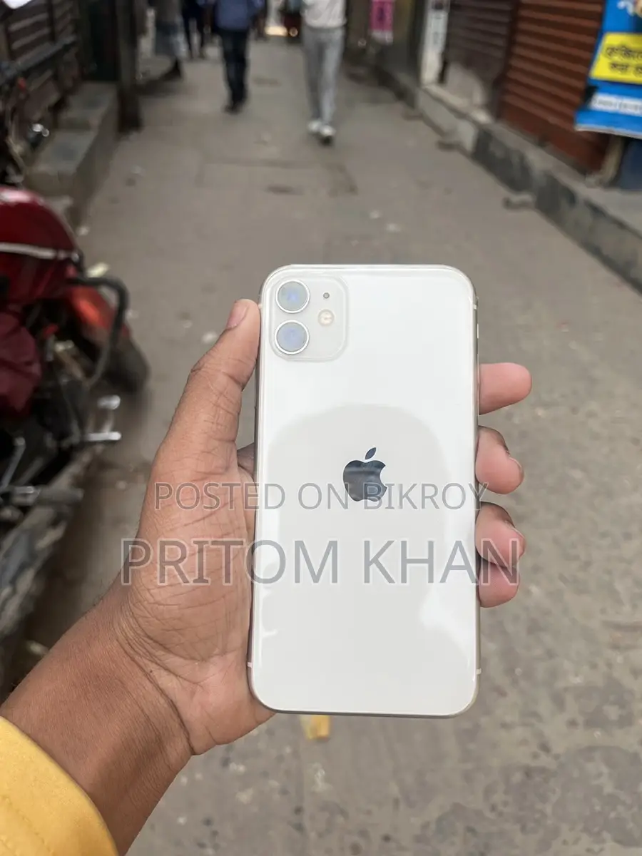 Apple iPhone 11 (Used)